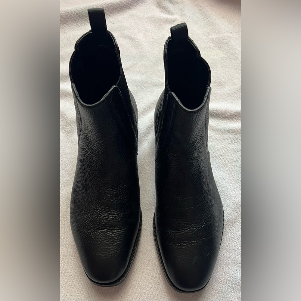 Coach Black Leather Men’s Chelsea Boot with Pull Tabs